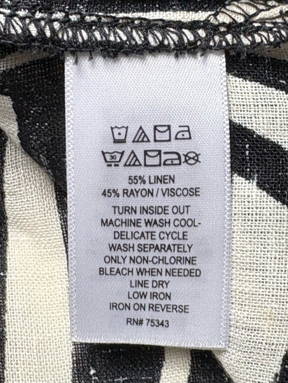 Tahari Linen Blend Kaftan Maxi Dress Black Off-White Geo Leaf Print • Size L - Picture 12 of 12